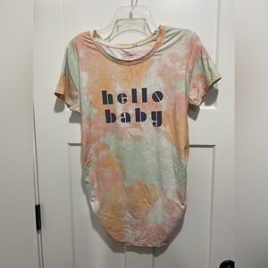 Time and Tru Maternity Multi-Color Top